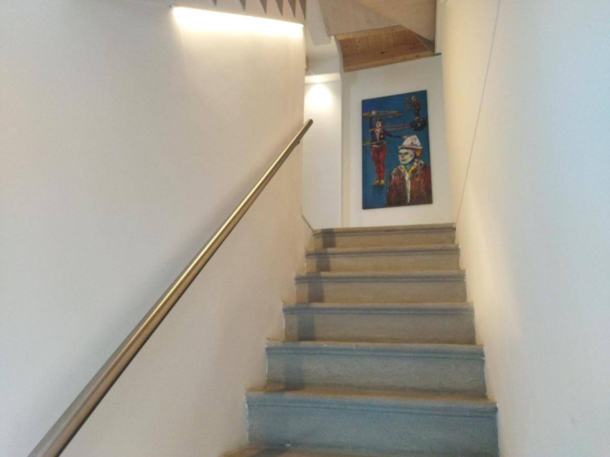 Lakefront Home Residenza Il Gallo In Riva Al Lago Pisogne Luaran gambar