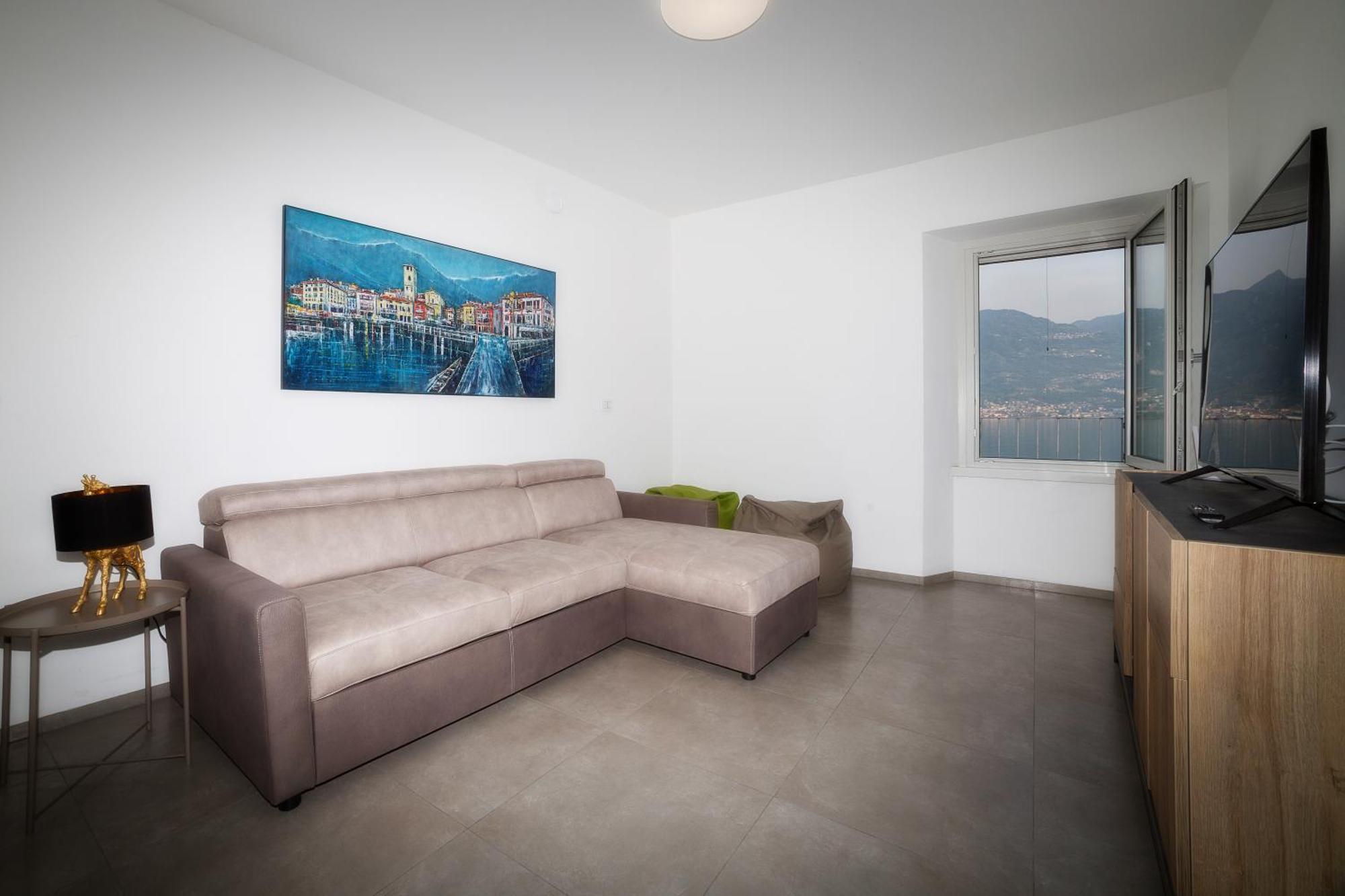 Lakefront Home Residenza Il Gallo In Riva Al Lago Pisogne Luaran gambar